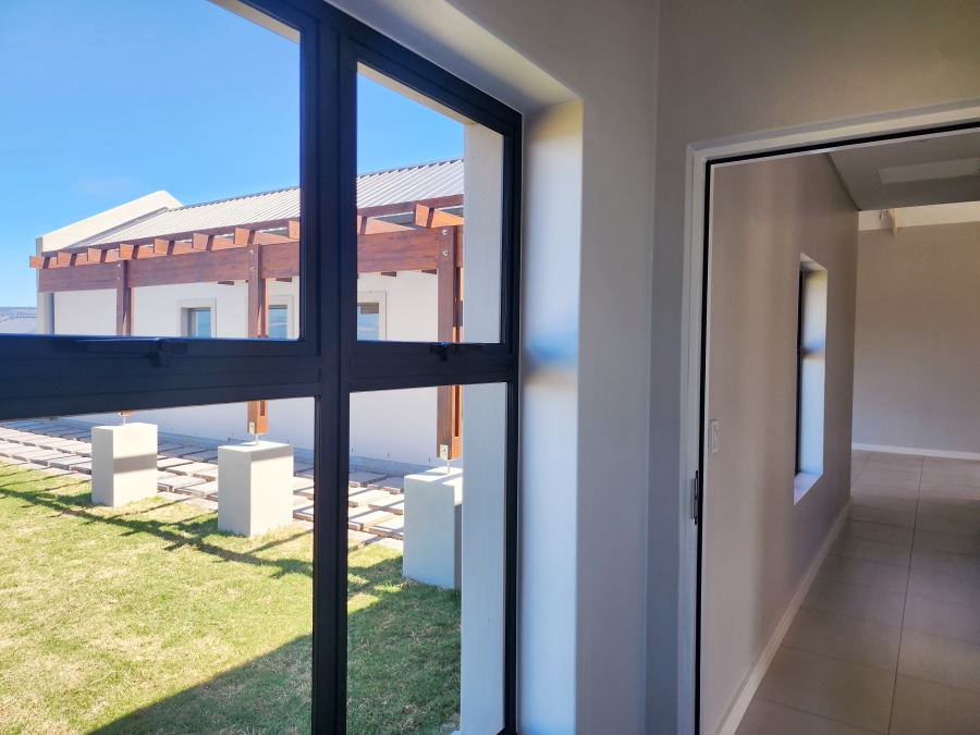 3 Bedroom Property for Sale in Hartland Lifestyle Estate Western Cape